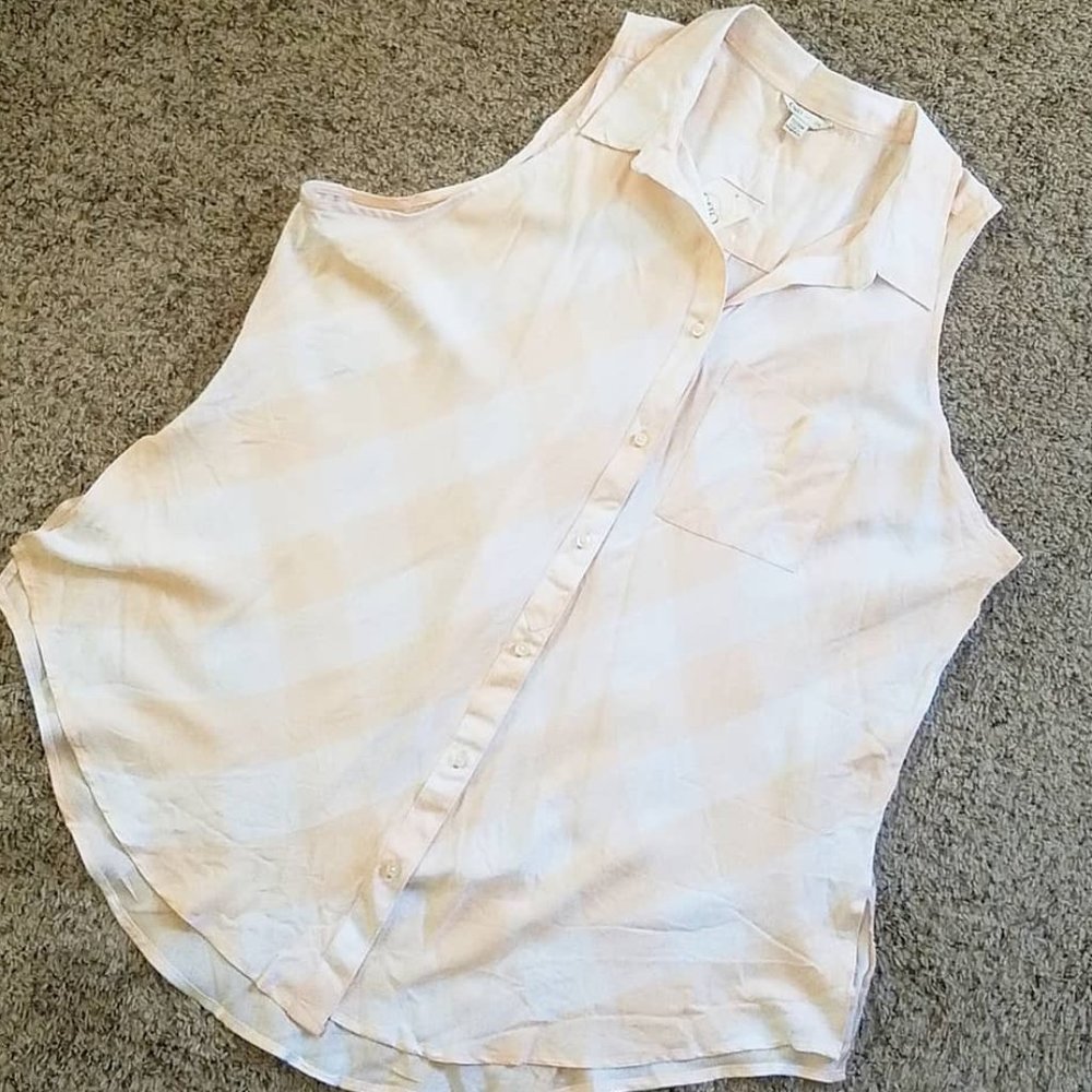 NWT - Plus Tank Top - Buffalo Plaid Print
